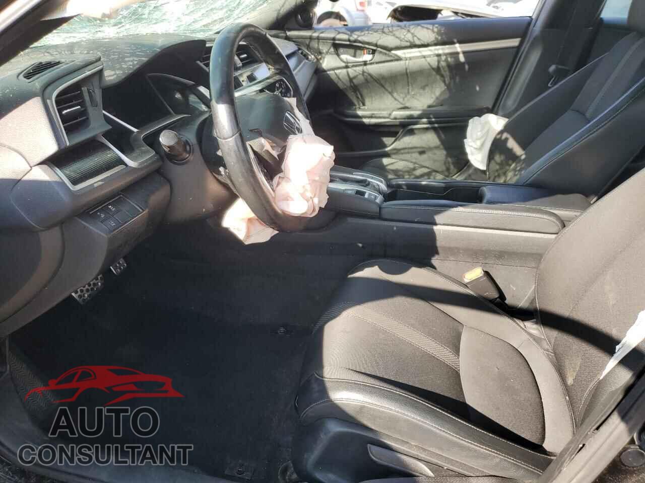 HONDA CIVIC 2019 - 2HGFC2F84KH547556