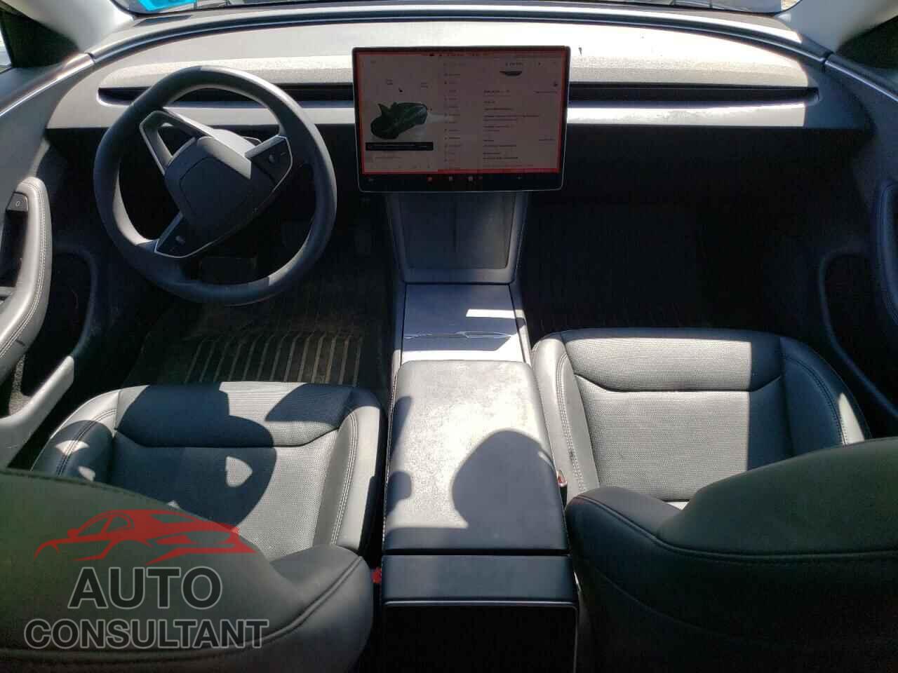 TESLA MODEL 3 2025 - 5YJ3E1EA8SF905614