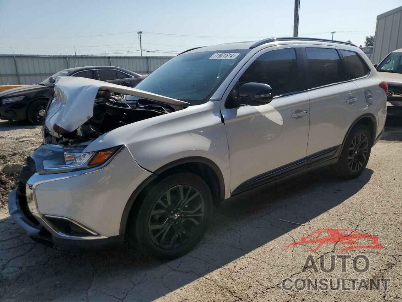 MITSUBISHI OUTLANDER 2018 - JA4AZ3A35JZ024077