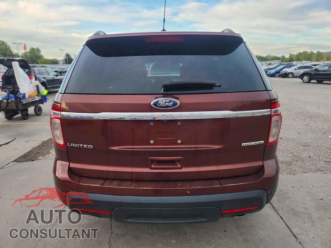 FORD EXPLORER 2015 - 1FM5K7F82FGA09560