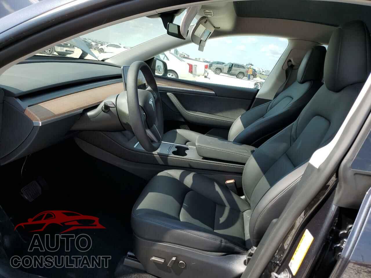 TESLA MODEL Y 2024 - 7SAYGDEDXRA307398