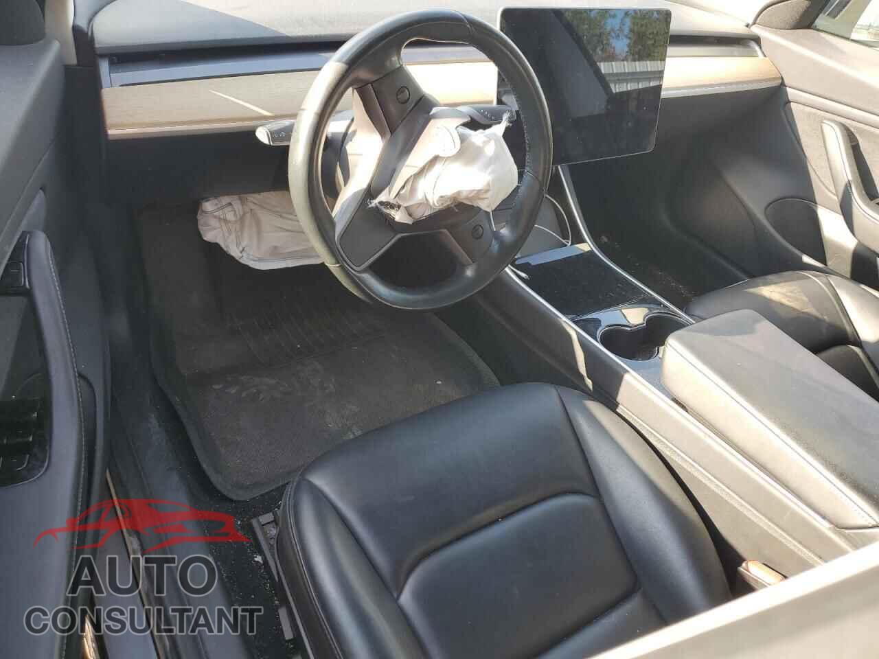 TESLA MODEL 3 2019 - 5YJ3E1EA7KF298086