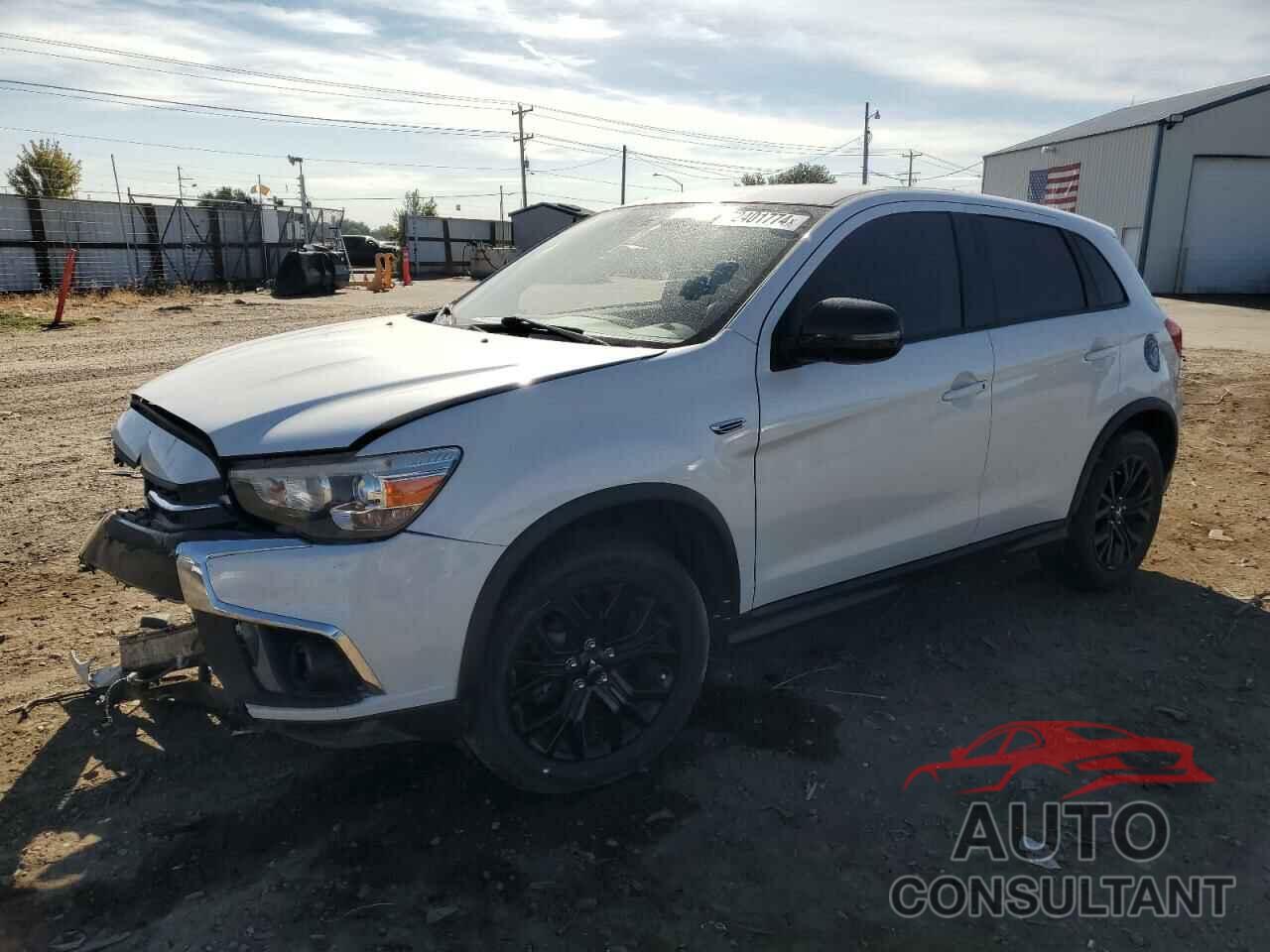 MITSUBISHI OUTLANDER 2018 - JA4AR3AUXJZ023063