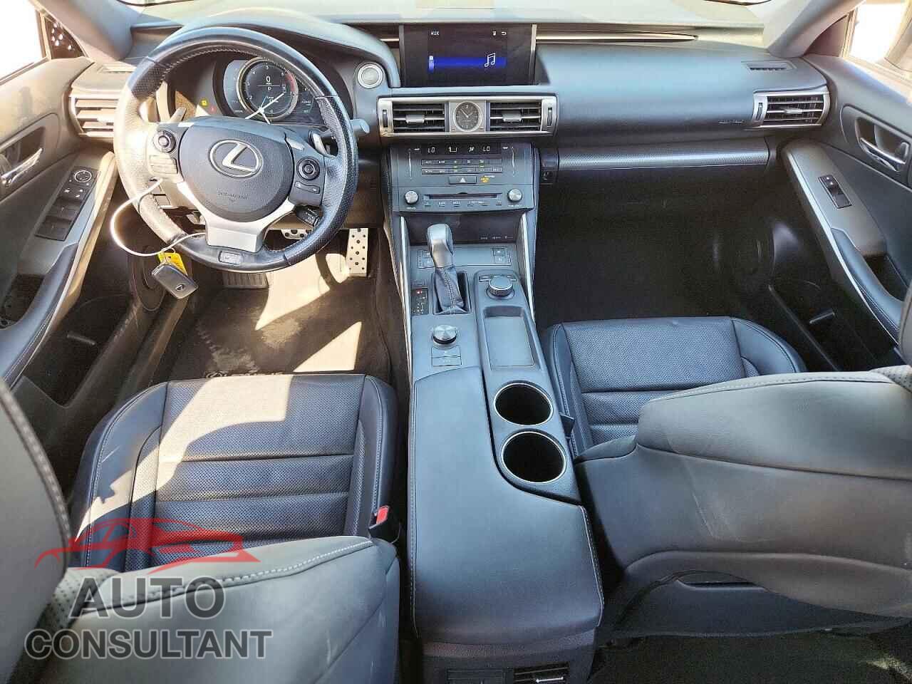 LEXUS IS 2016 - JTHBA1D26G5023785