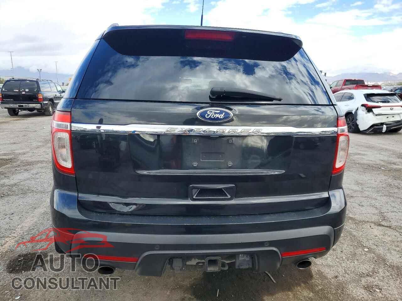 FORD EXPLORER 2011 - 1FMHK8F85BGA27743