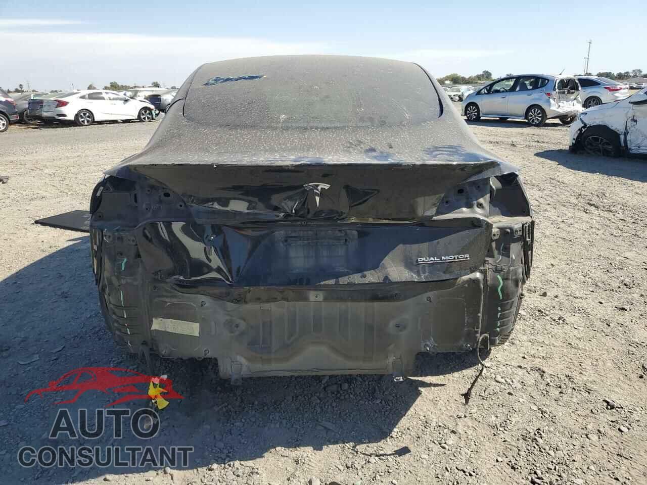 TESLA MODEL 3 2021 - 5YJ3E1EC1MF005769