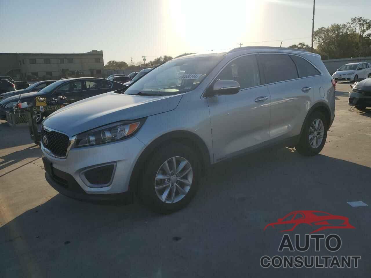 KIA SORENTO 2018 - 5XYPGDA54JG417175