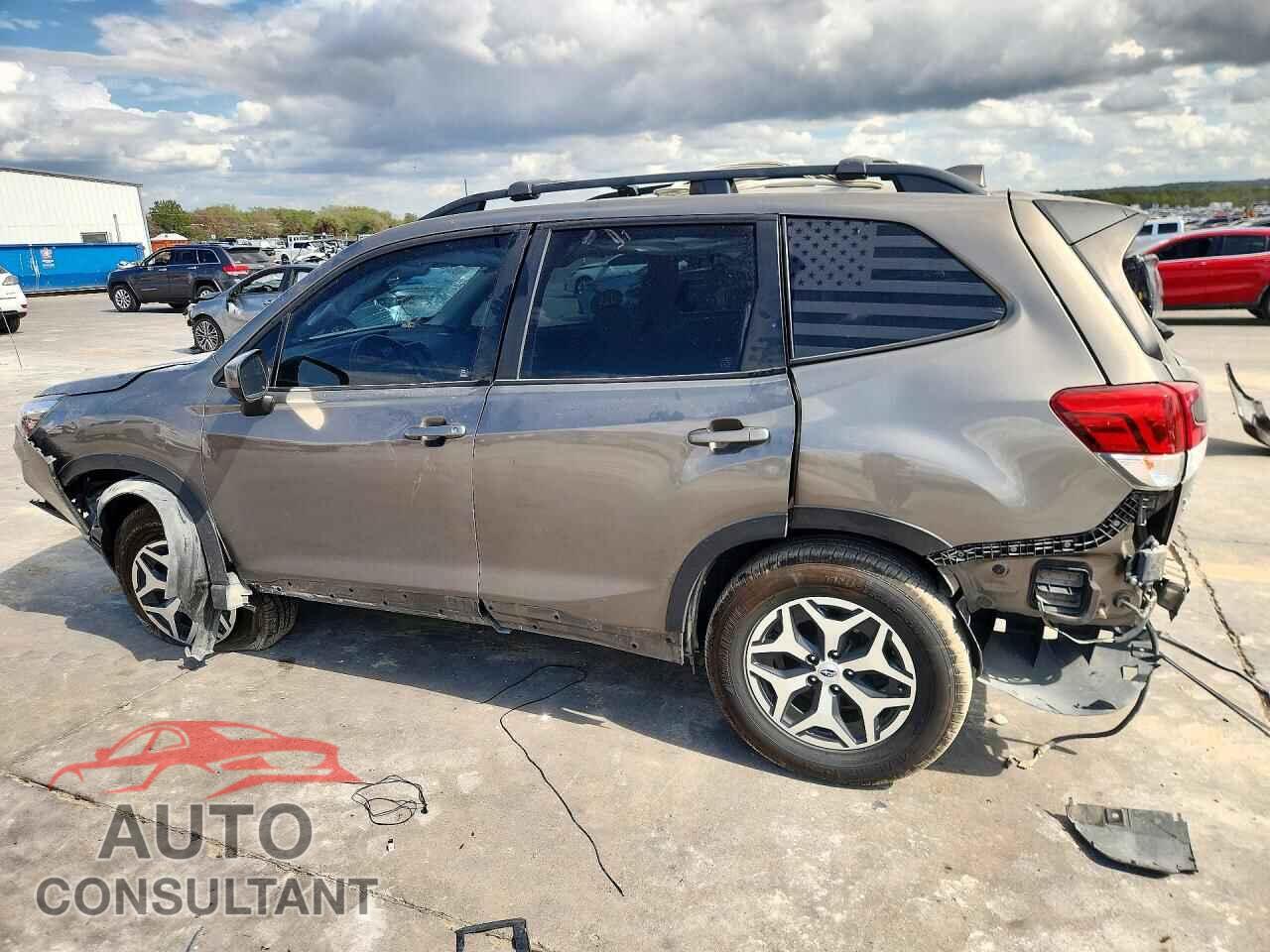 SUBARU FORESTER 2019 - JF2SKAGC1KH465191