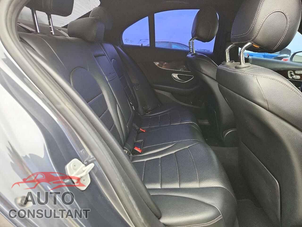MERCEDES-BENZ C-CLASS 2015 - 55SWF4JB3FU086994