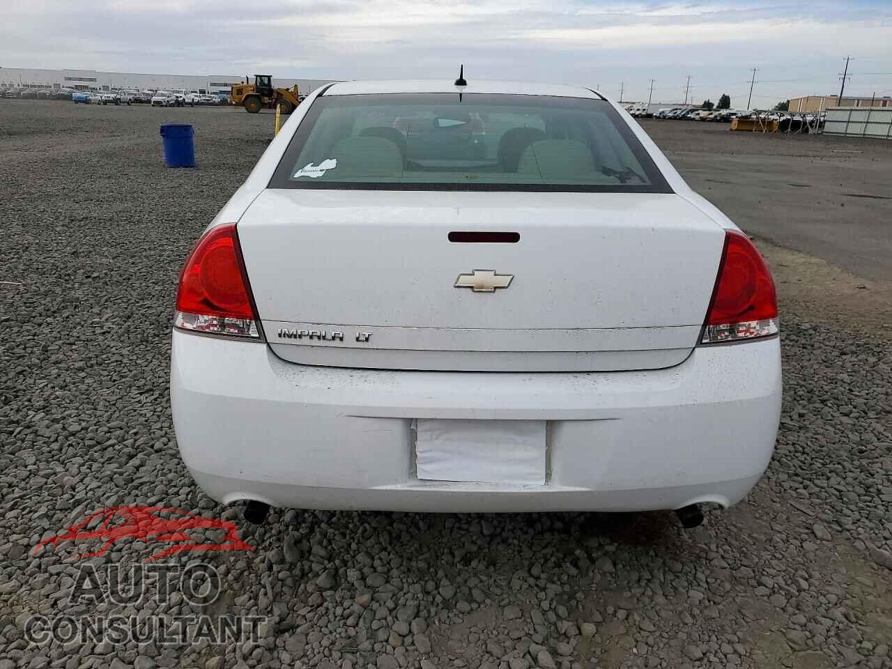 CHEVROLET IMPALA 2013 - 2G1WG5E30D1101418