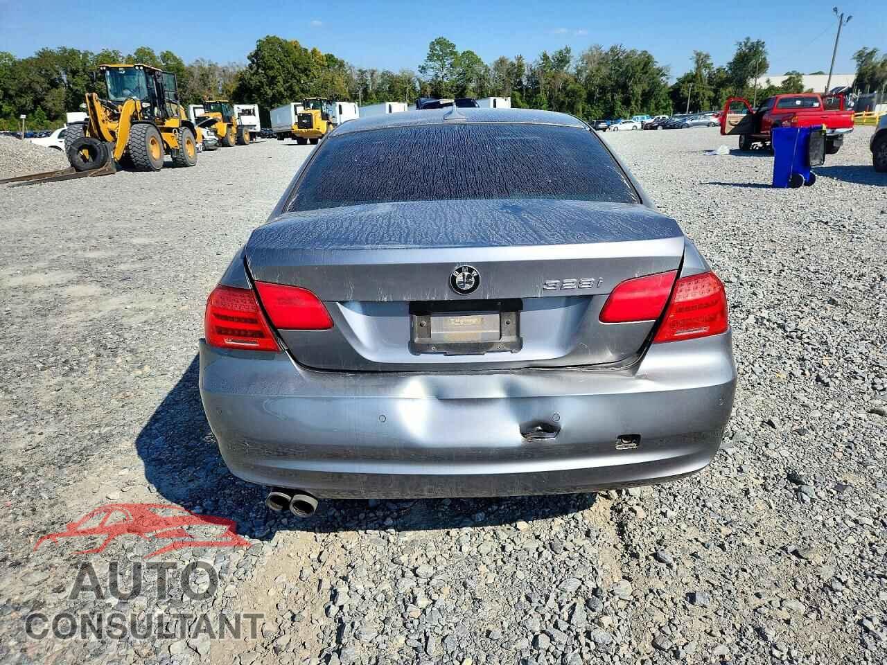 BMW 3 SERIES 2011 - WBAKE3C54BE769249