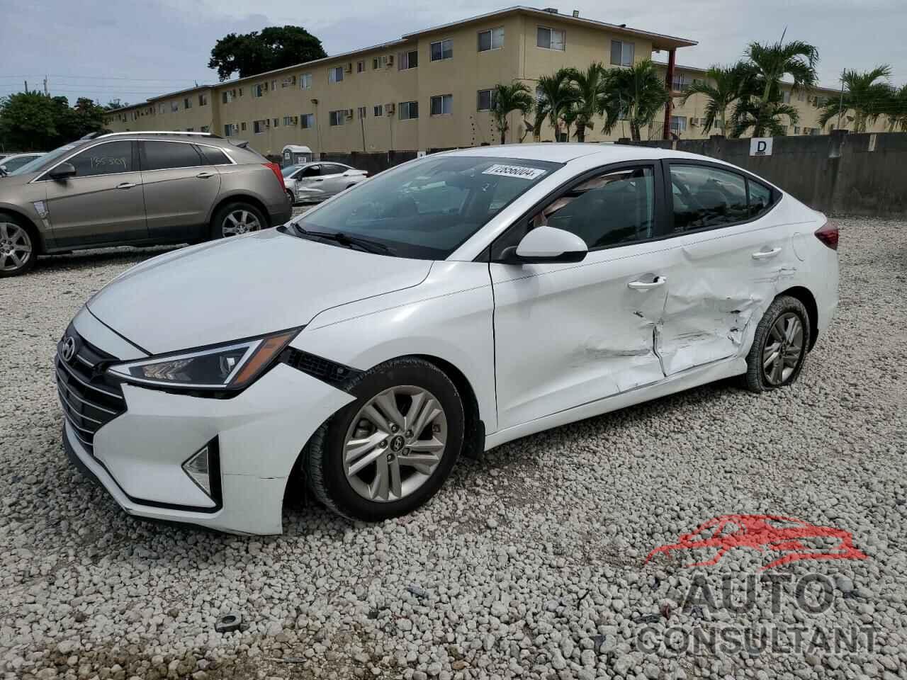 HYUNDAI ELANTRA 2019 - 5NPD84LF6KH454339
