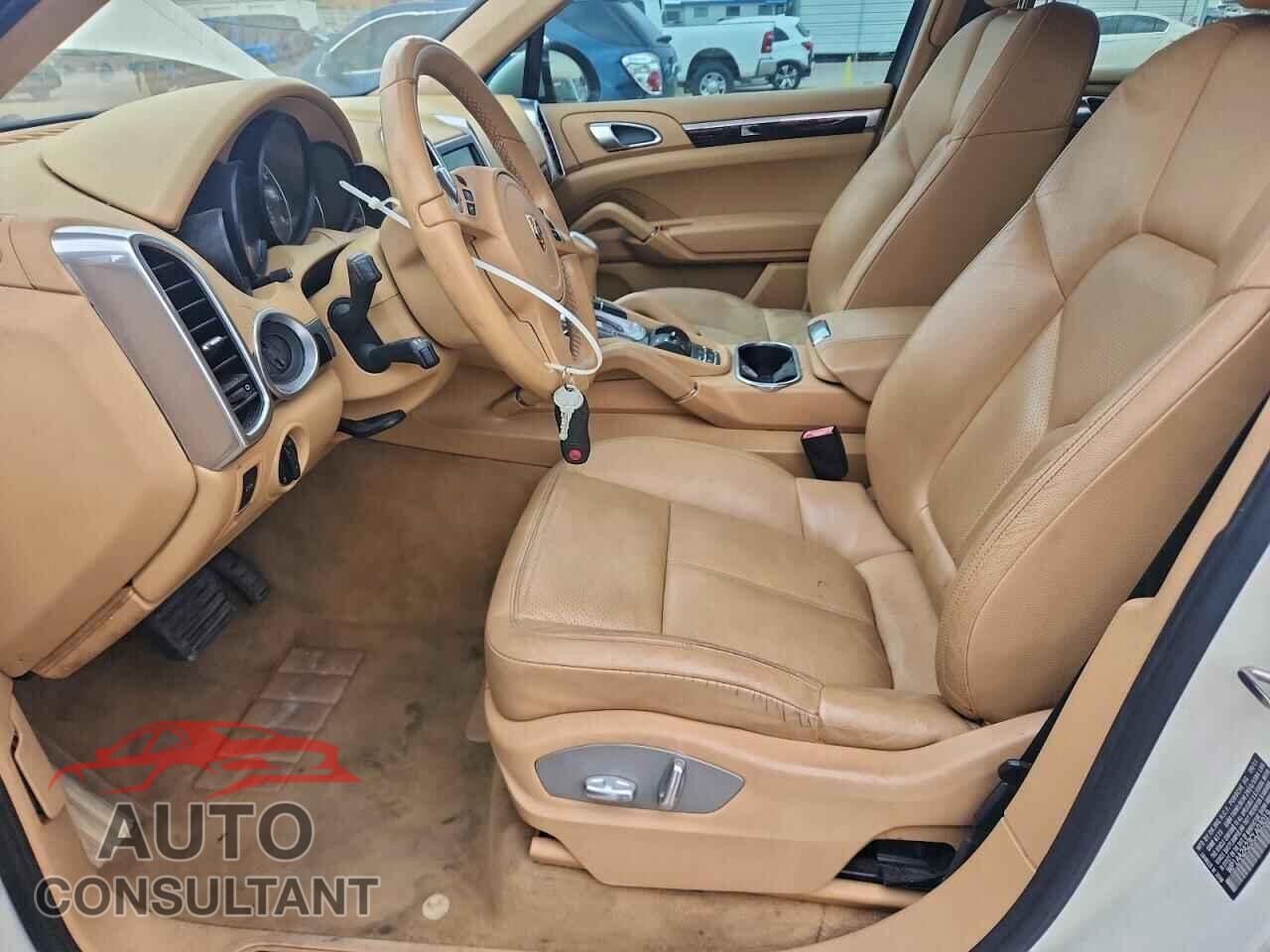 PORSCHE CAYENNE 2012 - WP1AA2A23CLA03019