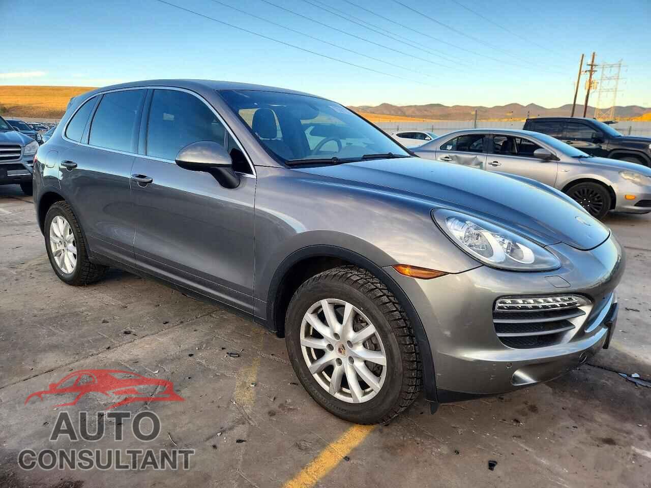 PORSCHE CAYENNE 2013 - WP1AA2A20DLA04856