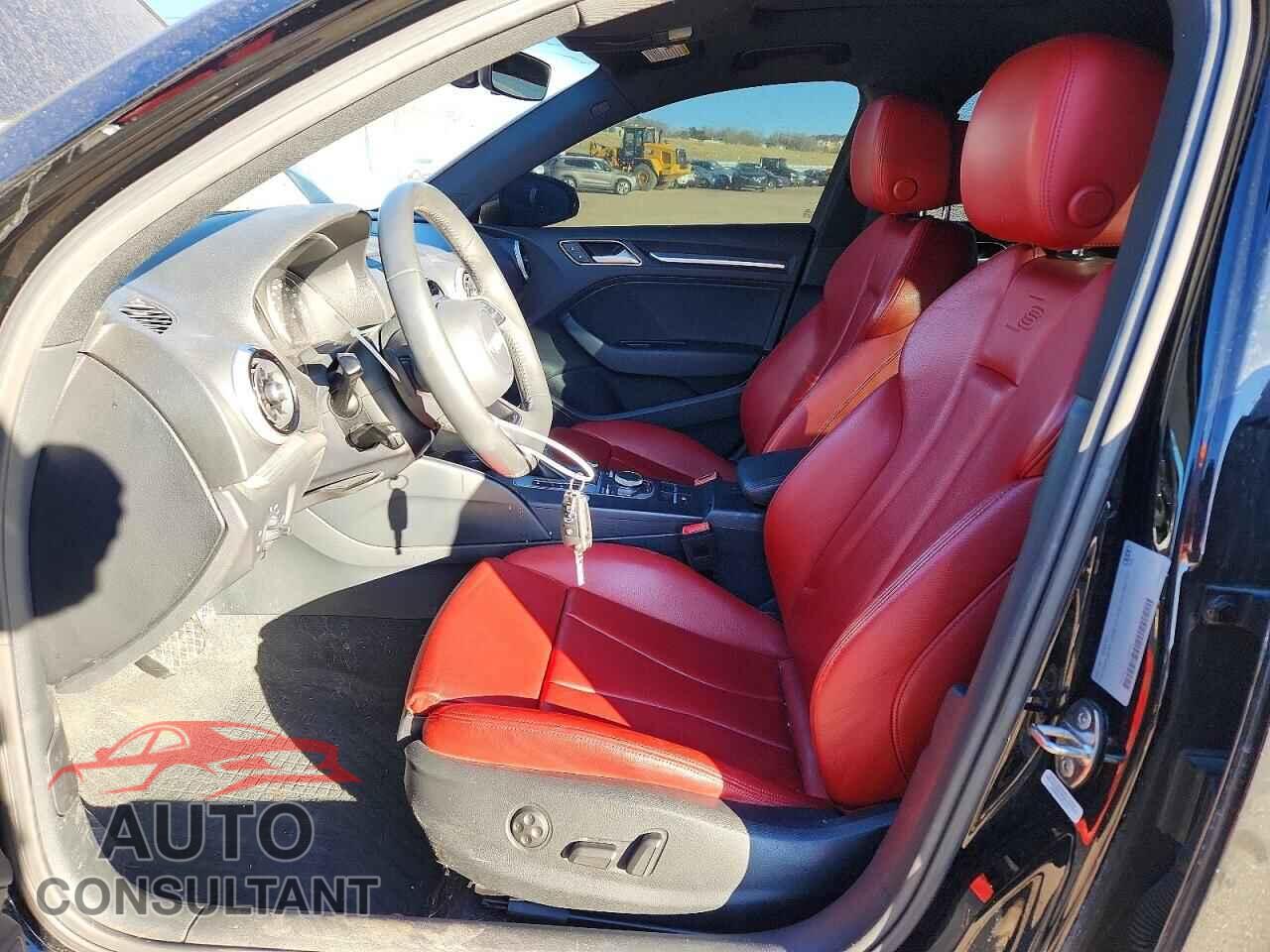 AUDI A3 2020 - WAUBEGFF6LA098462