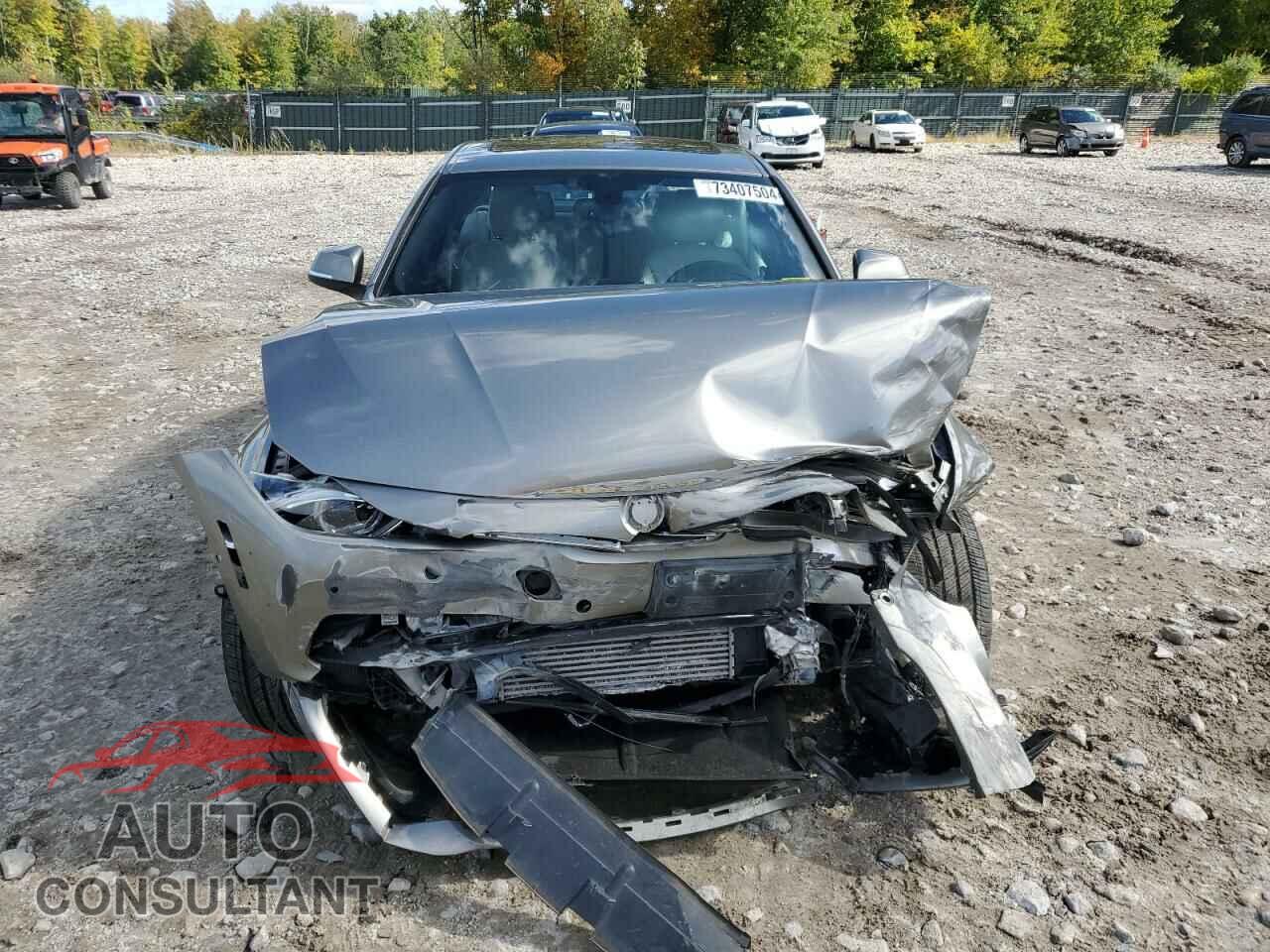 BMW 3 SERIES 2016 - WBA8E3G54GNU02749