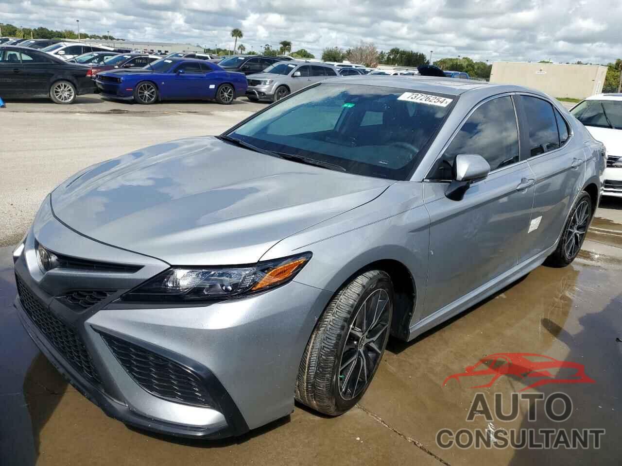 TOYOTA CAMRY 2024 - 4T1G11AK6RU227440