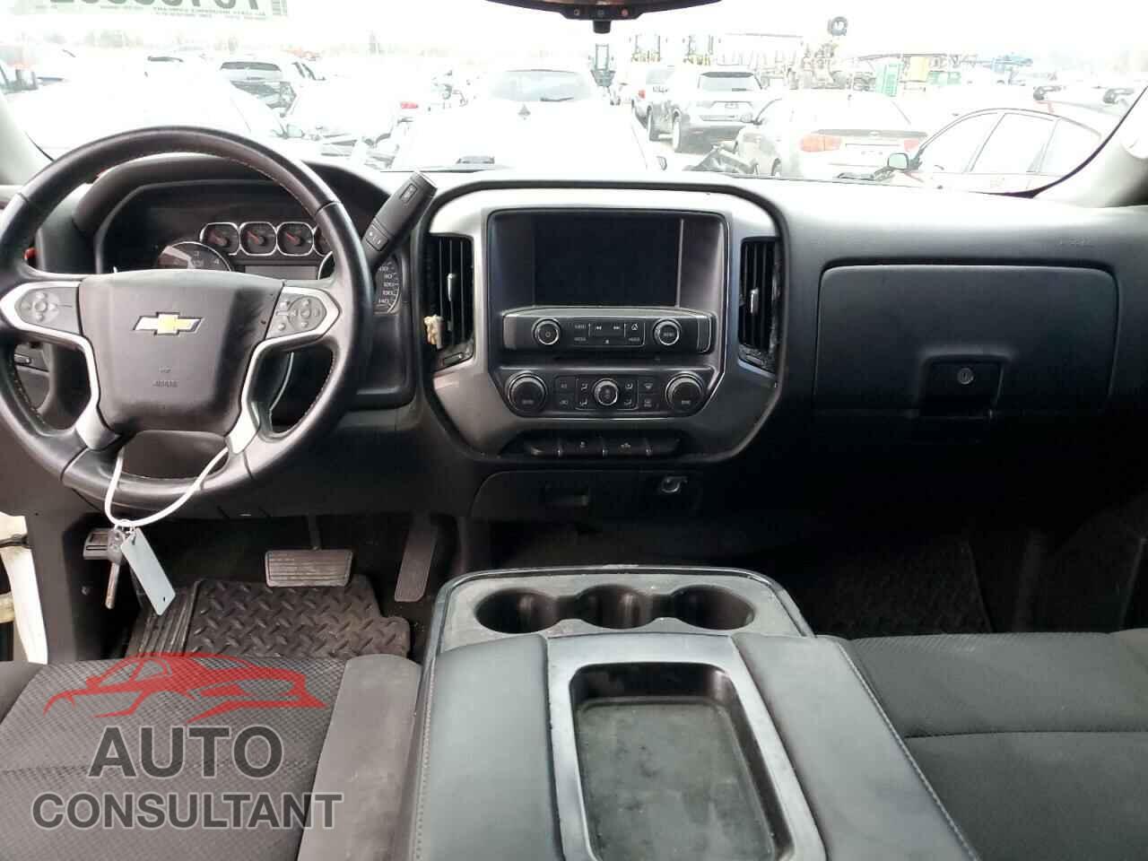 CHEVROLET SILVERADO 2017 - 3GCUKREC7HG470357