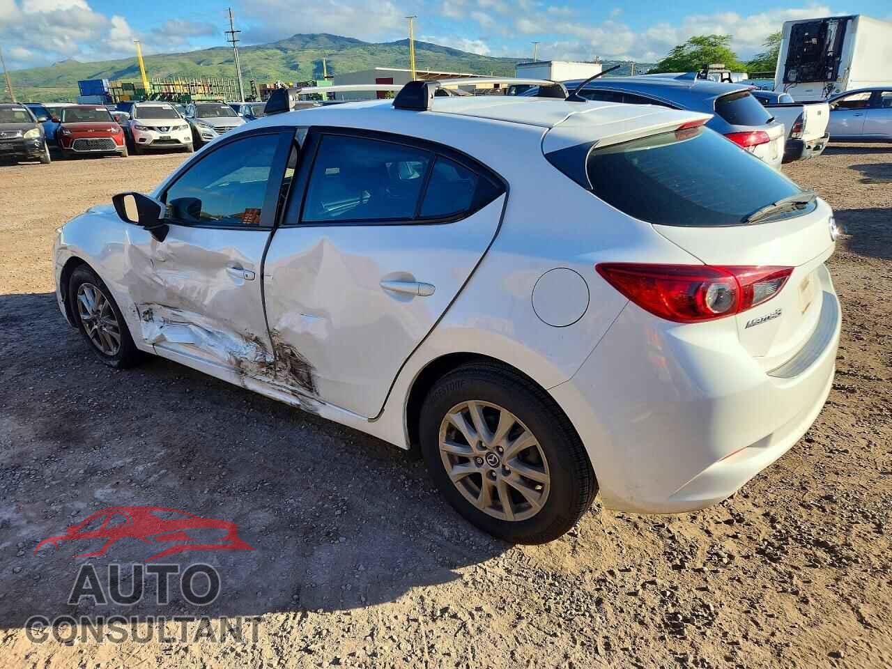 MAZDA 3 2017 - 3MZBN1K75HM144739