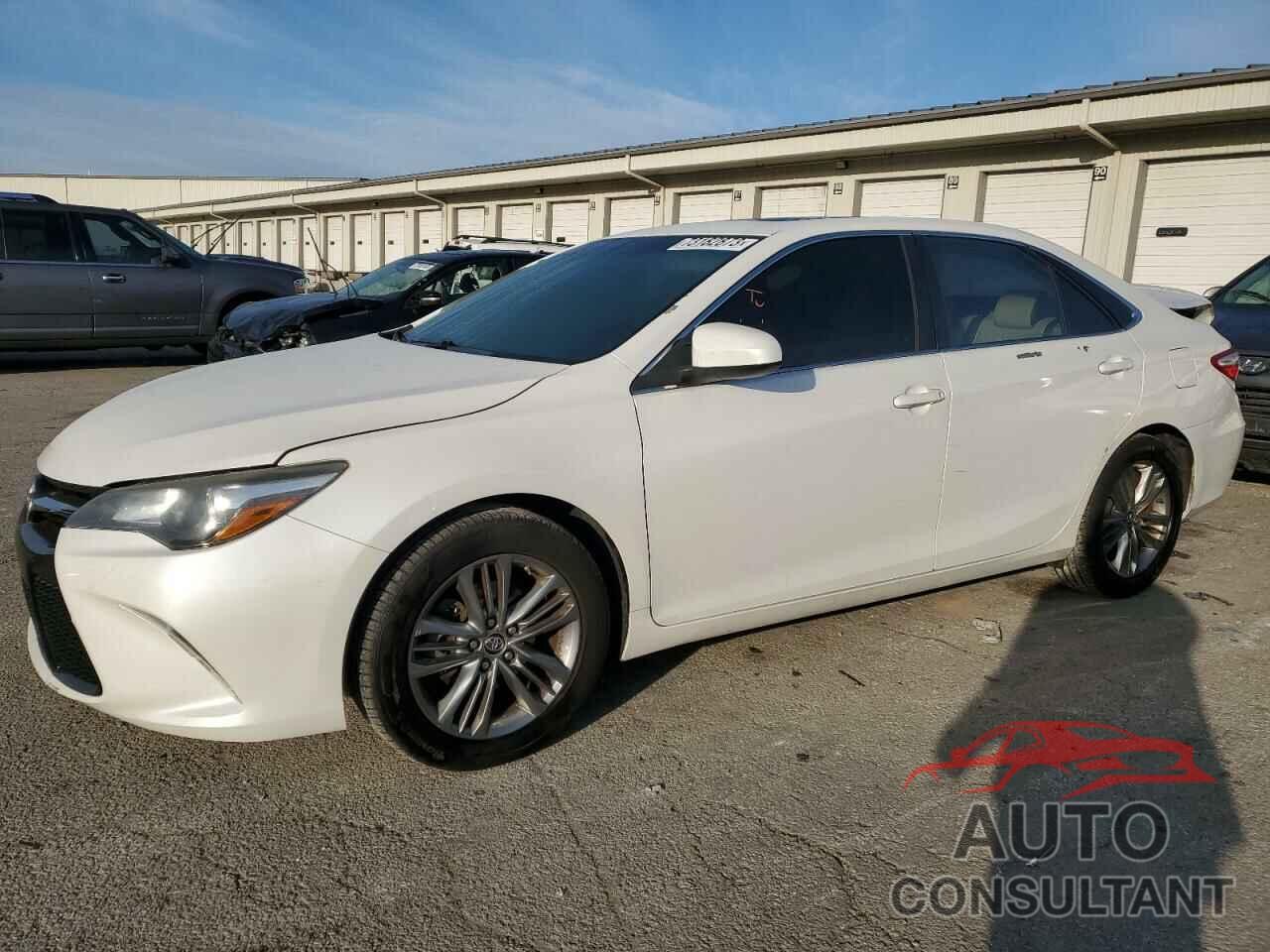 TOYOTA CAMRY 2015 - 4T1BF1FKXFU022168