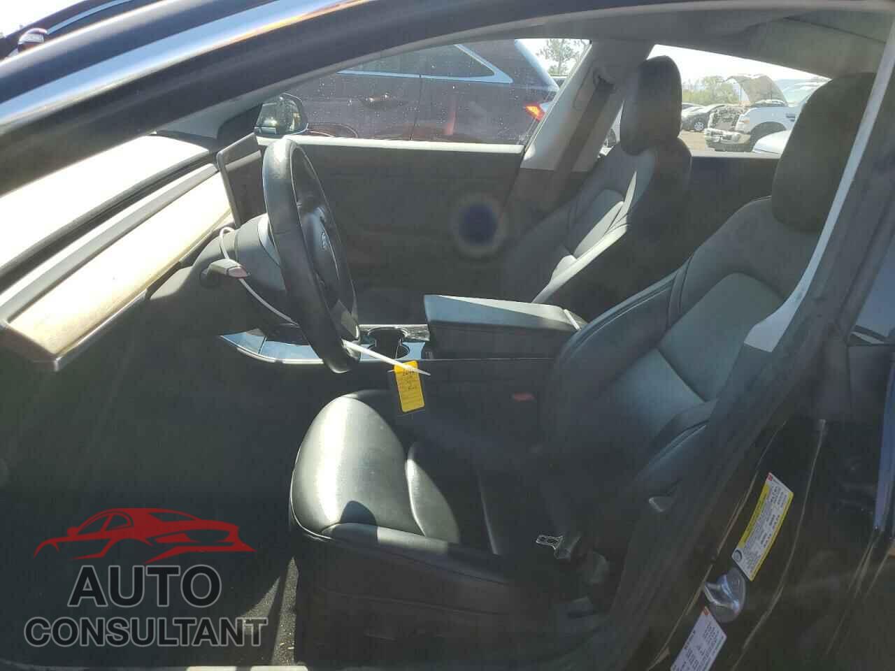 TESLA MODEL 3 2018 - 5YJ3E1EA9JF031417