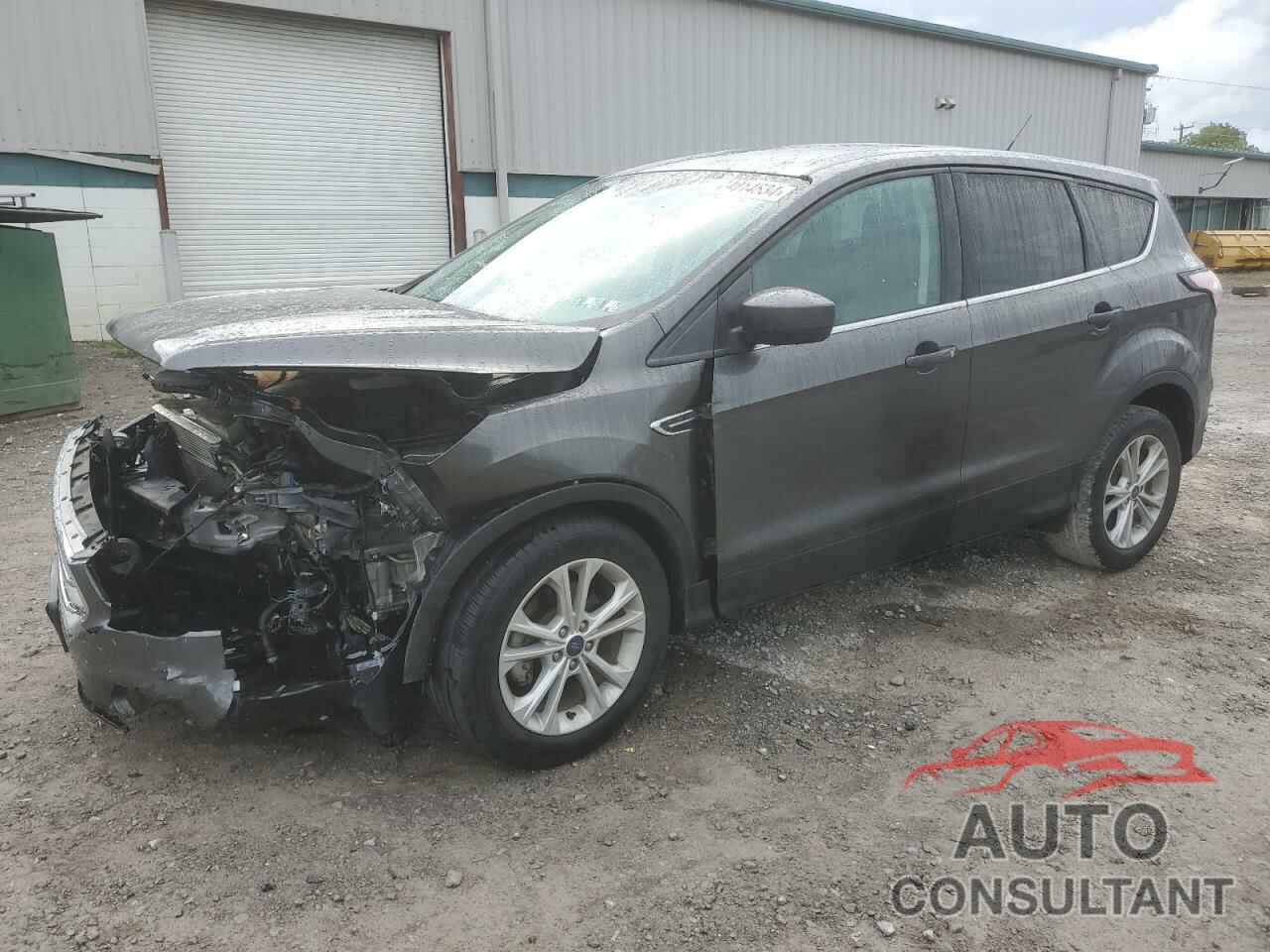 FORD ESCAPE 2017 - 1FMCU0GD8HUD14960
