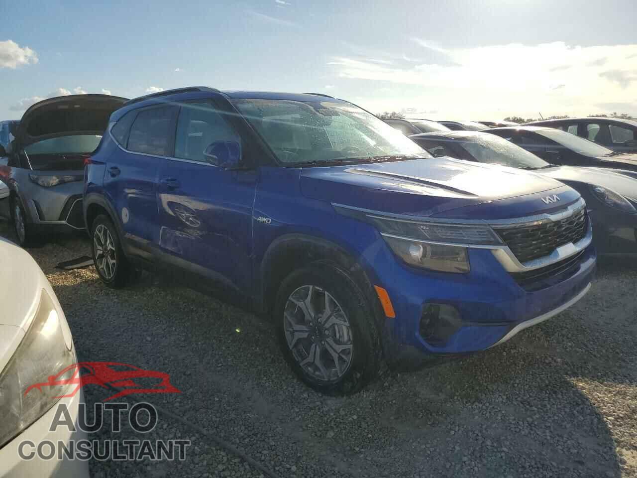 KIA SELTOS 2023 - KNDERCAA9P7403495