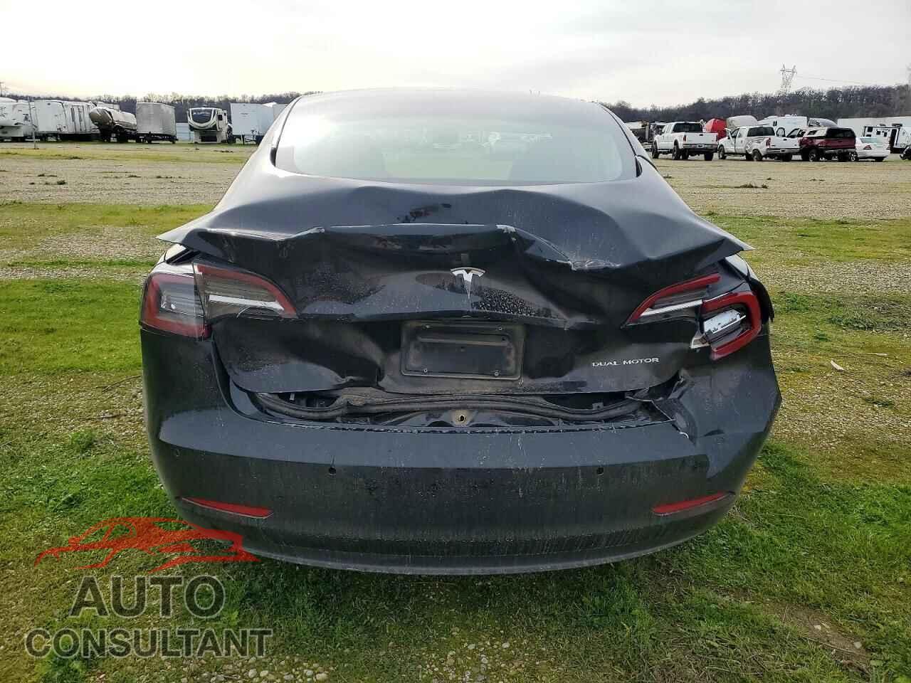 TESLA MODEL 3 2021 - 5YJ3E1EB0MF080129
