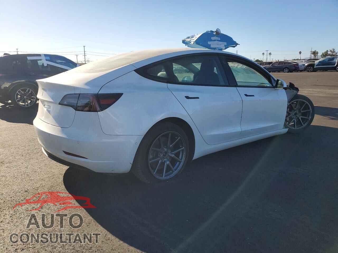 TESLA MODEL 3 2021 - 5YJ3E1EA6MF981884