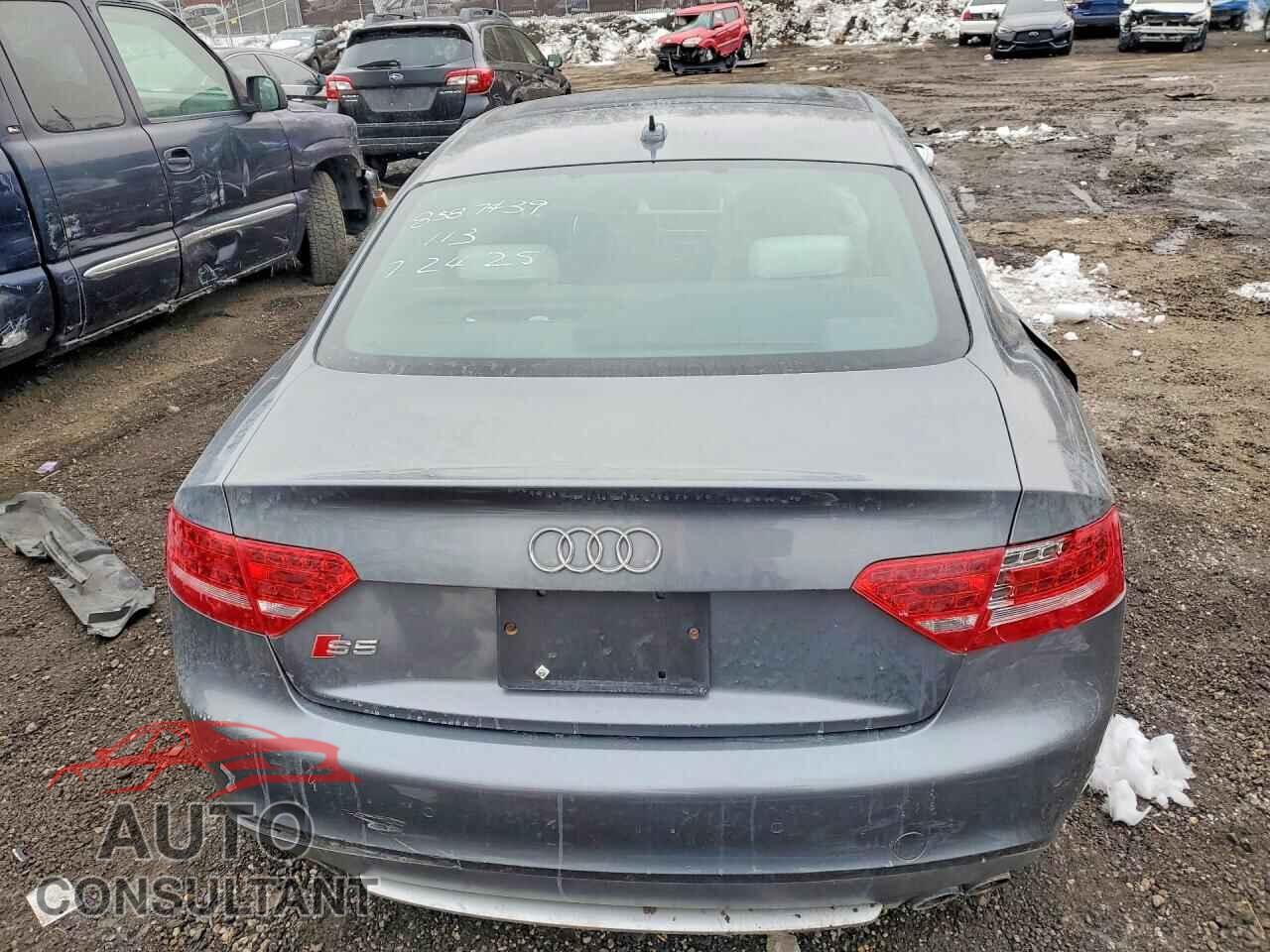 AUDI S5/RS5 2012 - WAUCVAFR5CA003613