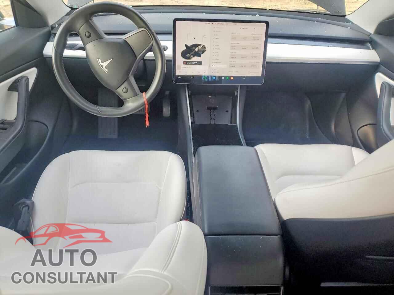 TESLA MODEL 3 2018 - 5YJ3E1EB6JF100377