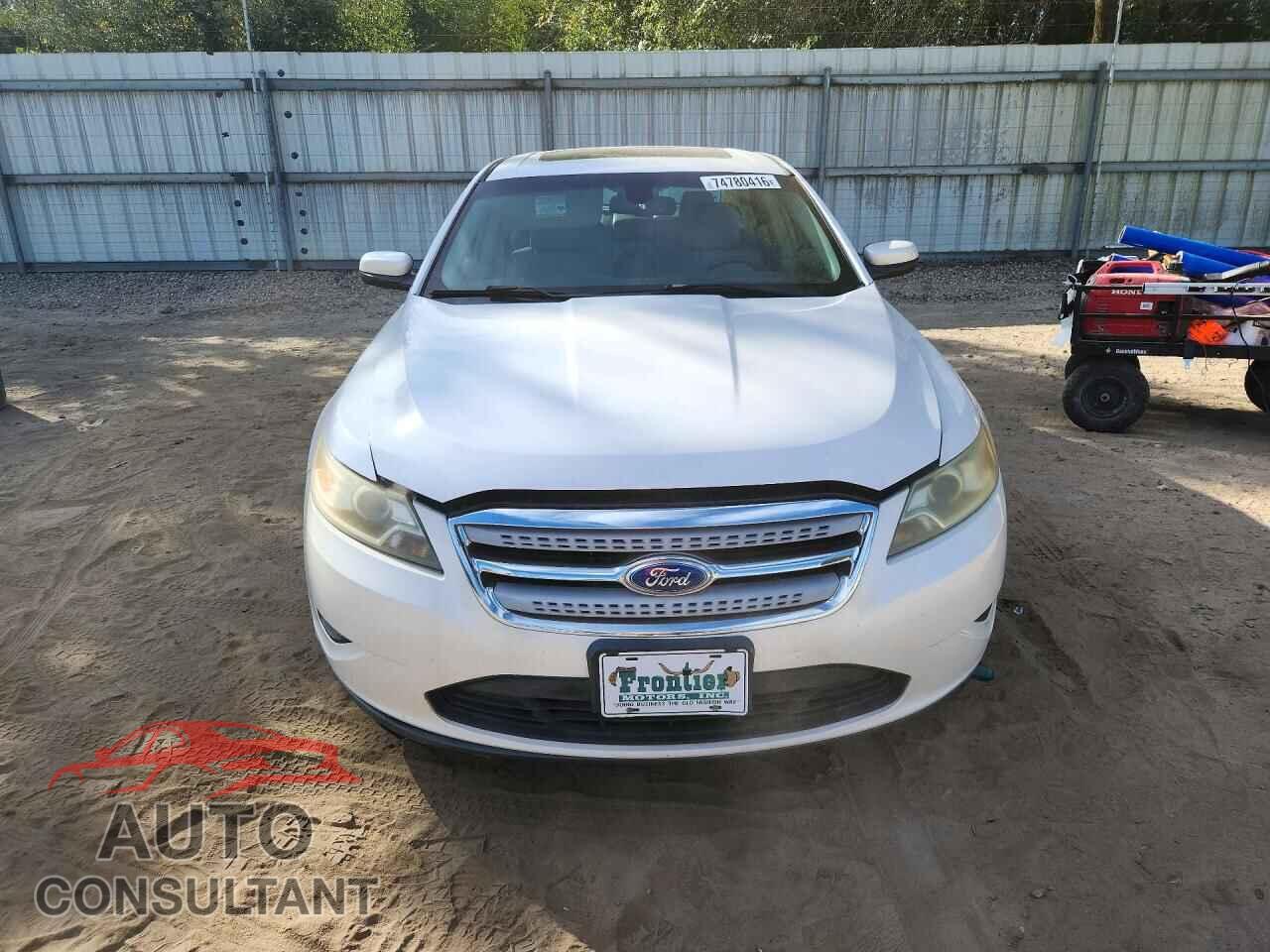 FORD TAURUS 2011 - 1FAHP2EW2BG162932