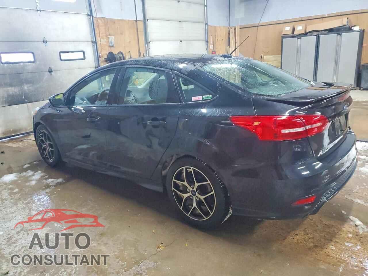 FORD FOCUS 2015 - 1FADP3F29FL340218