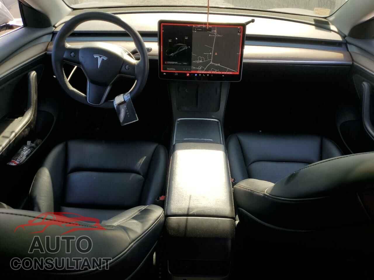 TESLA MODEL 3 2021 - 5YJ3E1EB6MF074402