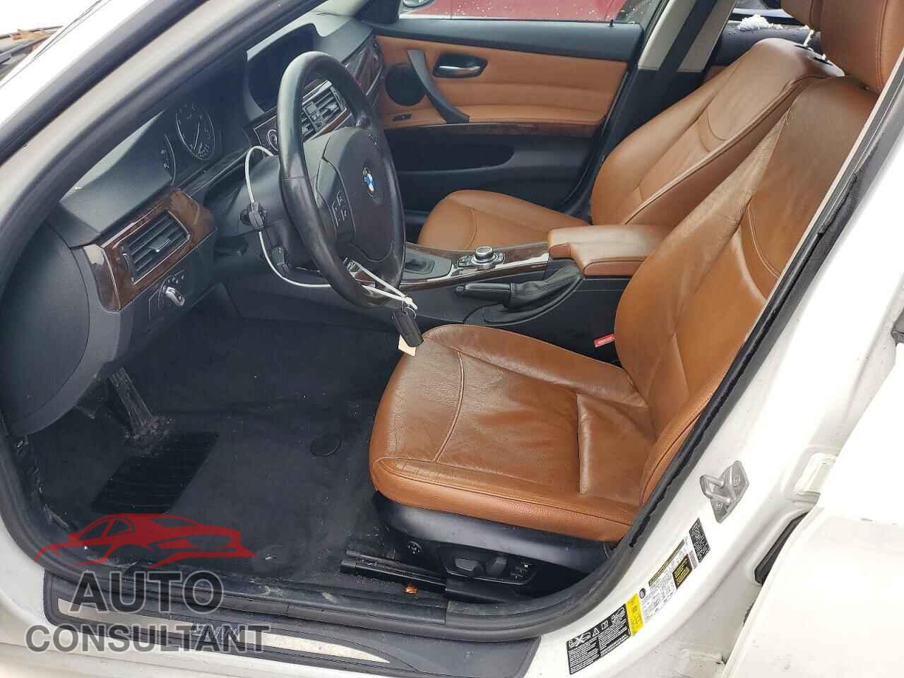 BMW 328 2011 - WBAPK5G59BNN25939