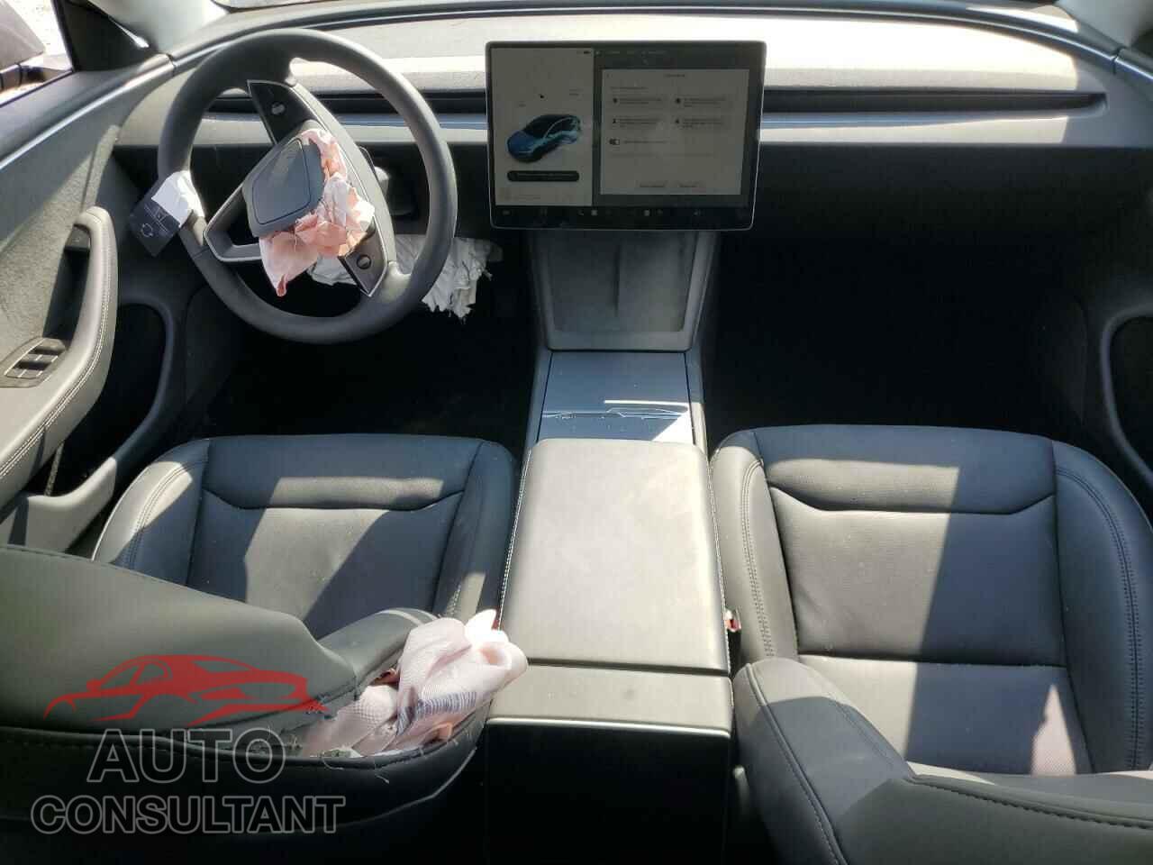 TESLA MODEL 3 2024 - 5YJ3E1EAXRF763549