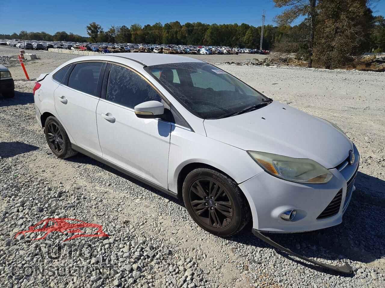 FORD FOCUS 2012 - 1FAHP3H21CL376012
