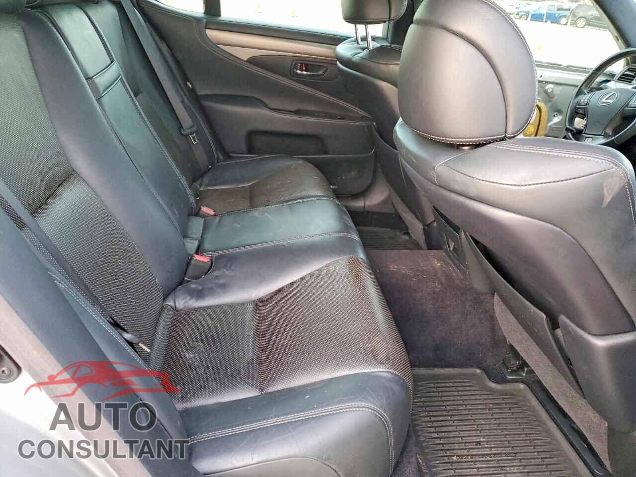 LEXUS LS460 2015 - JTHCL5EF8F5025253