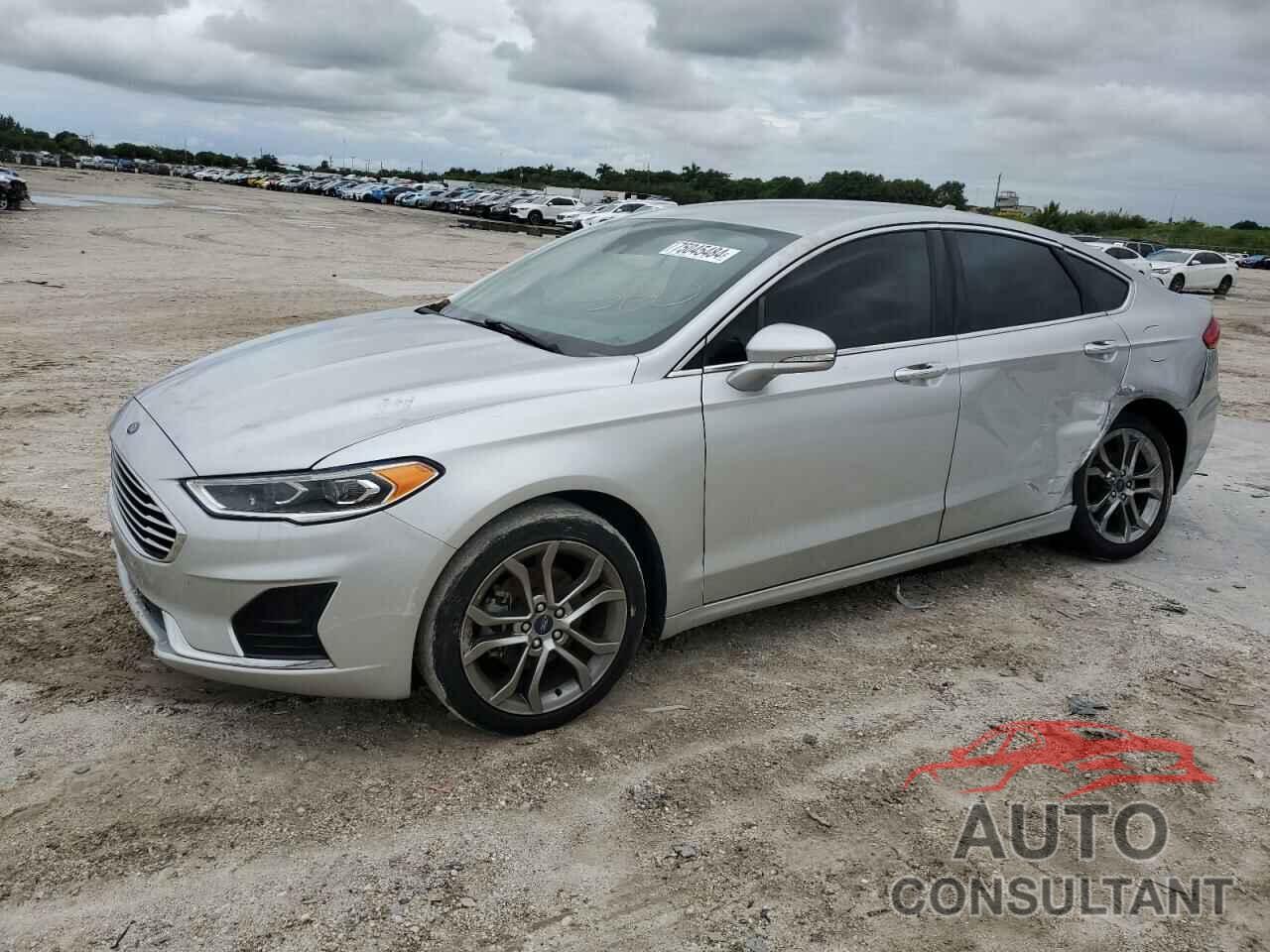 FORD FUSION 2019 - 3FA6P0CD5KR138503