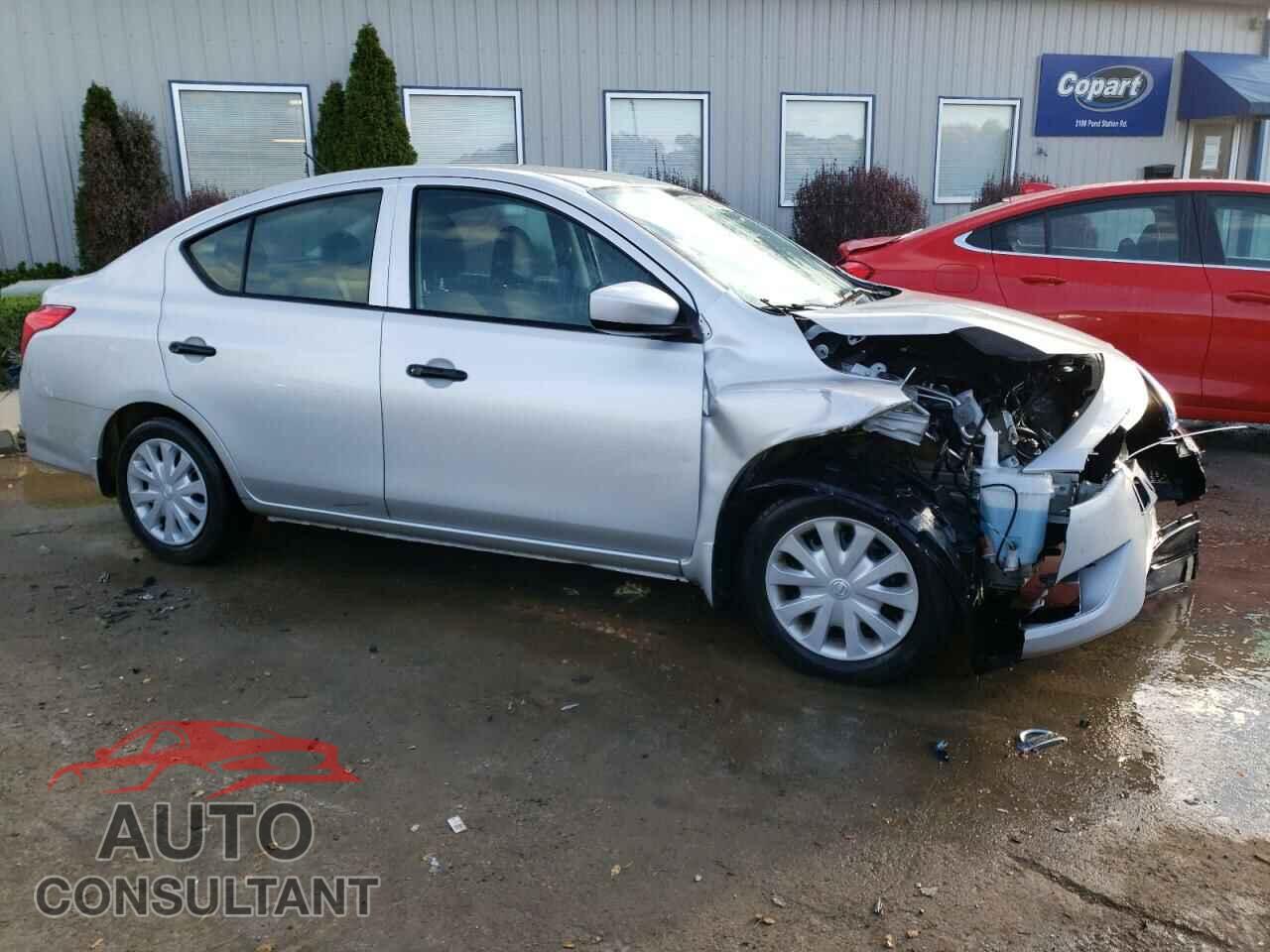 NISSAN VERSA 2019 - 3N1CN7AP3KL817023