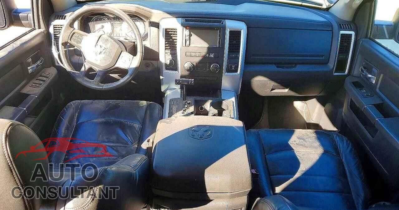 DODGE RAM 1500 2012 - 1C6RD7MT6CS151255