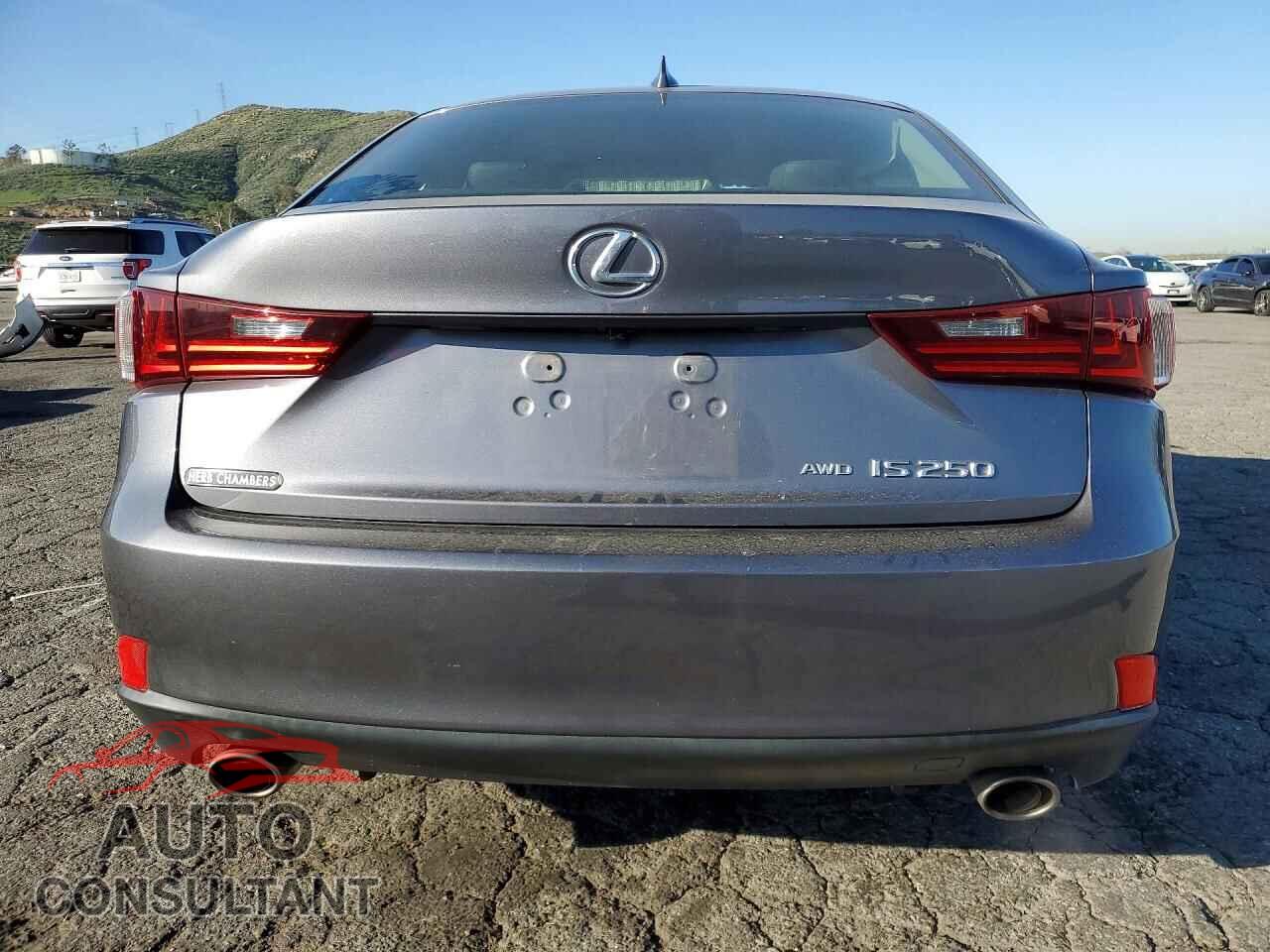 LEXUS IS 2014 - JTHCF1D24E5009855