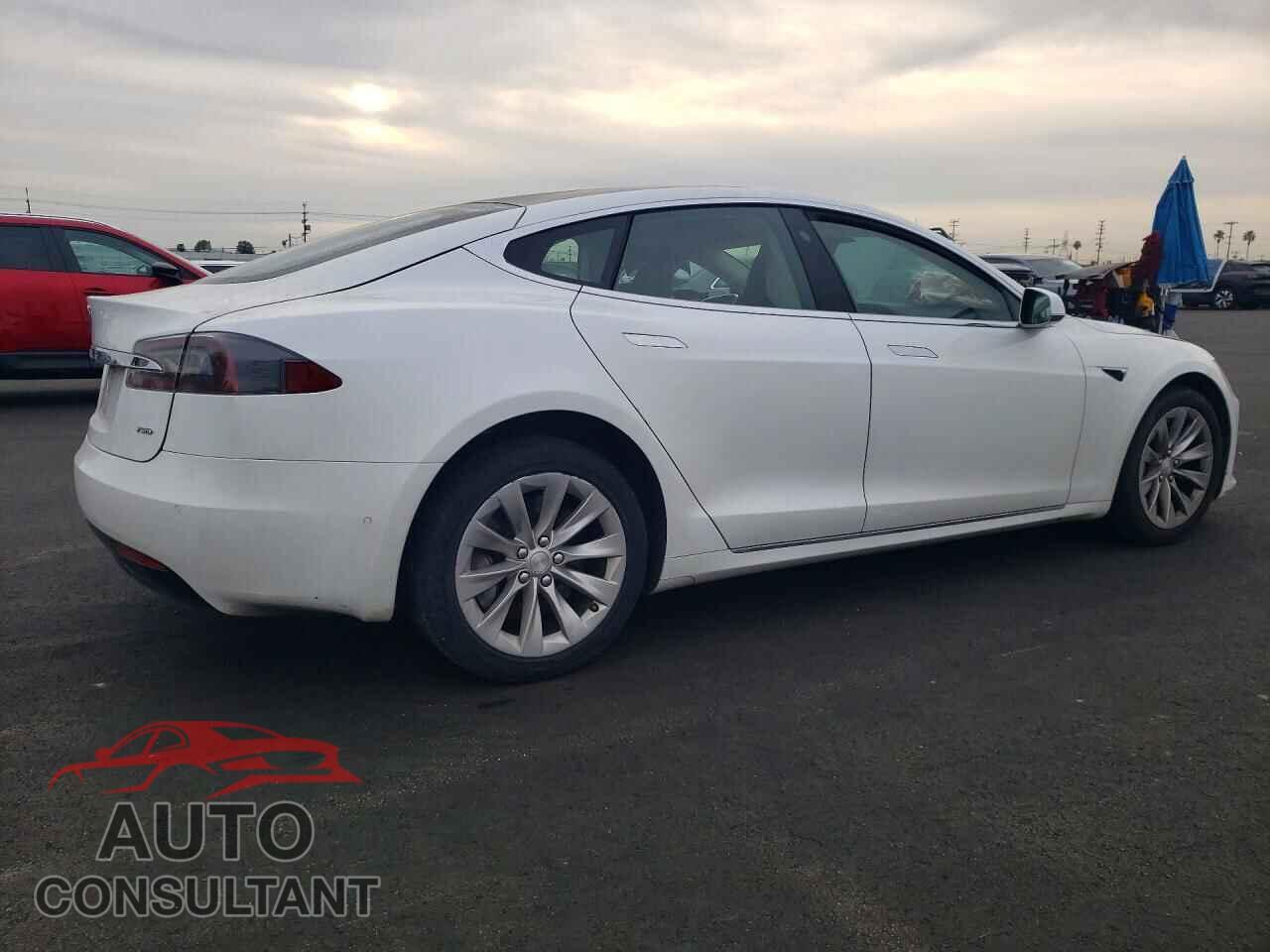TESLA MODEL S 2018 - 5YJSA1E29JF260292