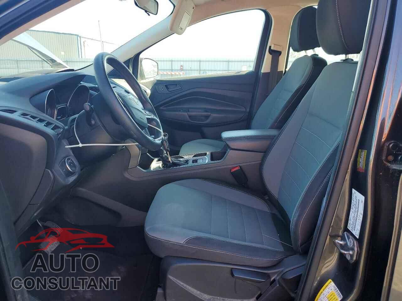 FORD ESCAPE 2017 - 1FMCU0F75HUE29253
