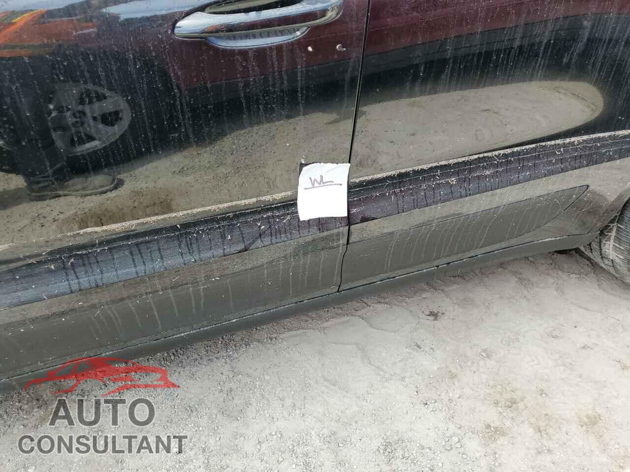 PORSCHE MACAN 2021 - WP1AA2A54MLB05831