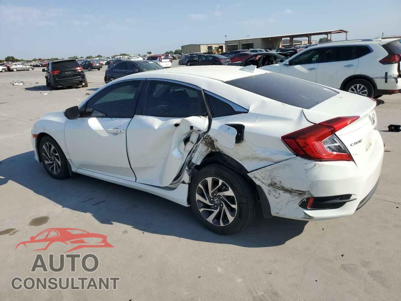 HONDA CIVIC 2017 - 19XFC2F79HE024768