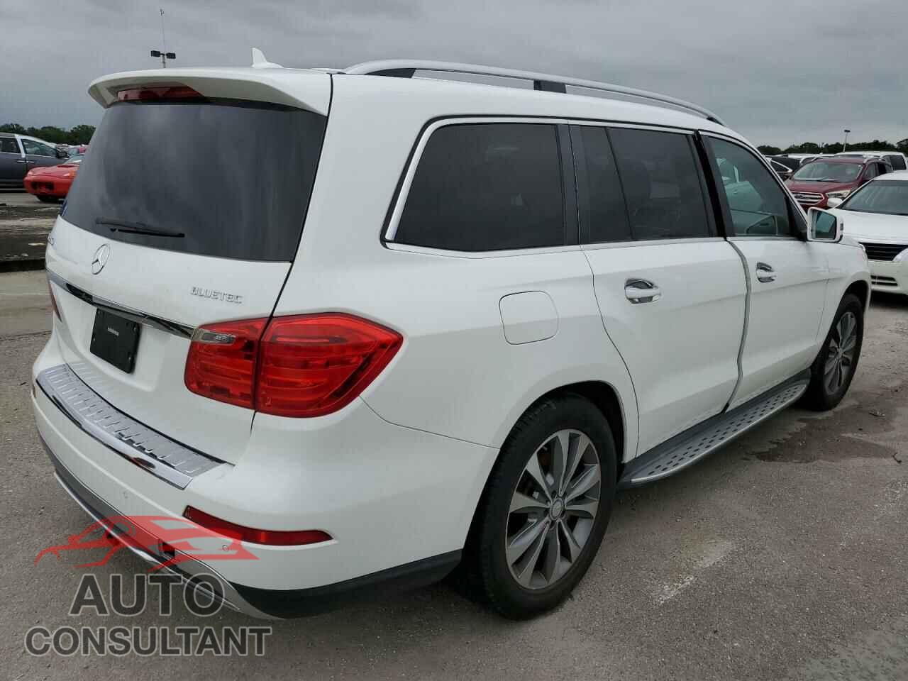 MERCEDES-BENZ GL-CLASS 2016 - 4JGDF2EE2GA660878
