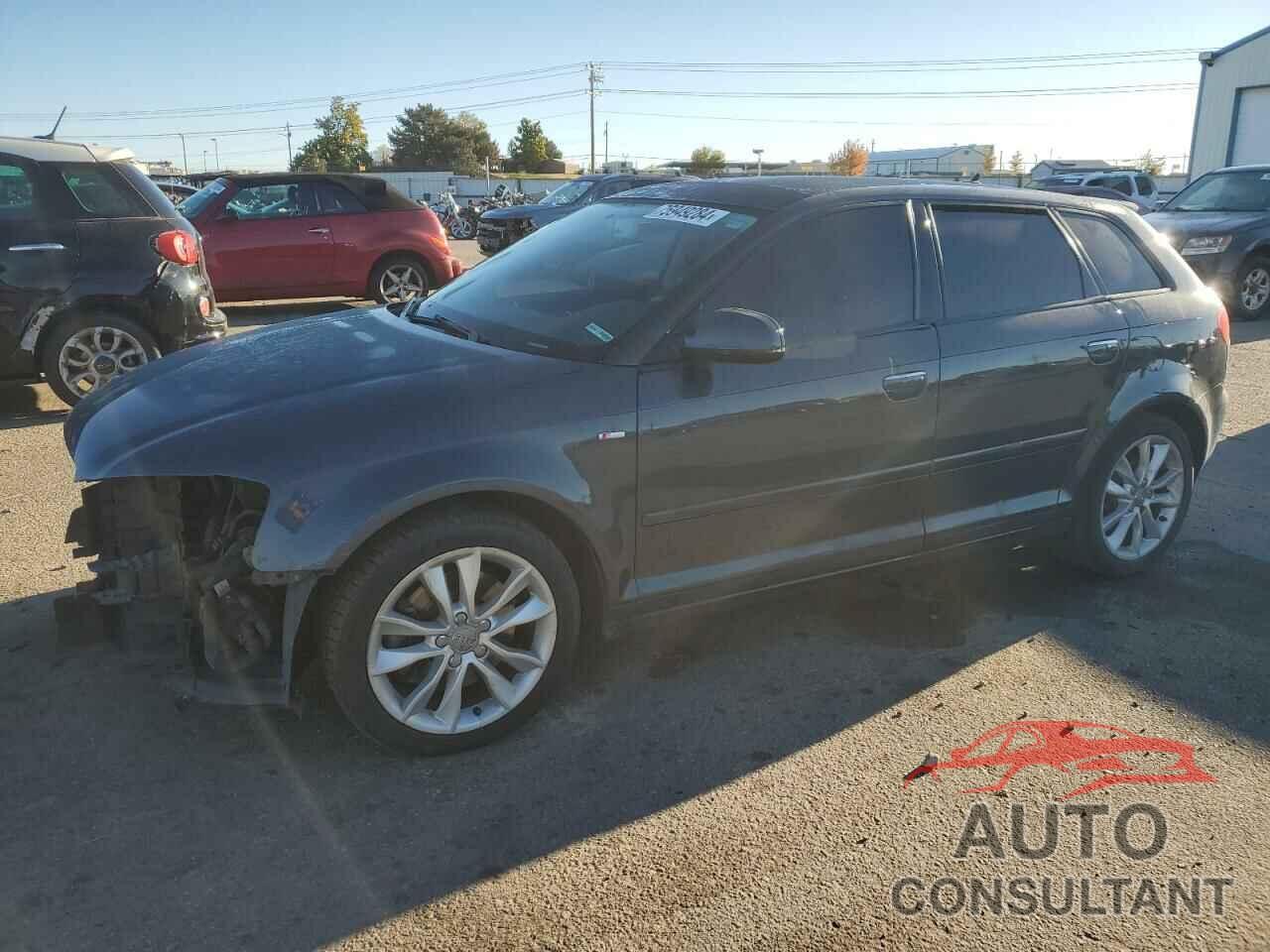 AUDI A3 2012 - WAUBEAFM8CA107495