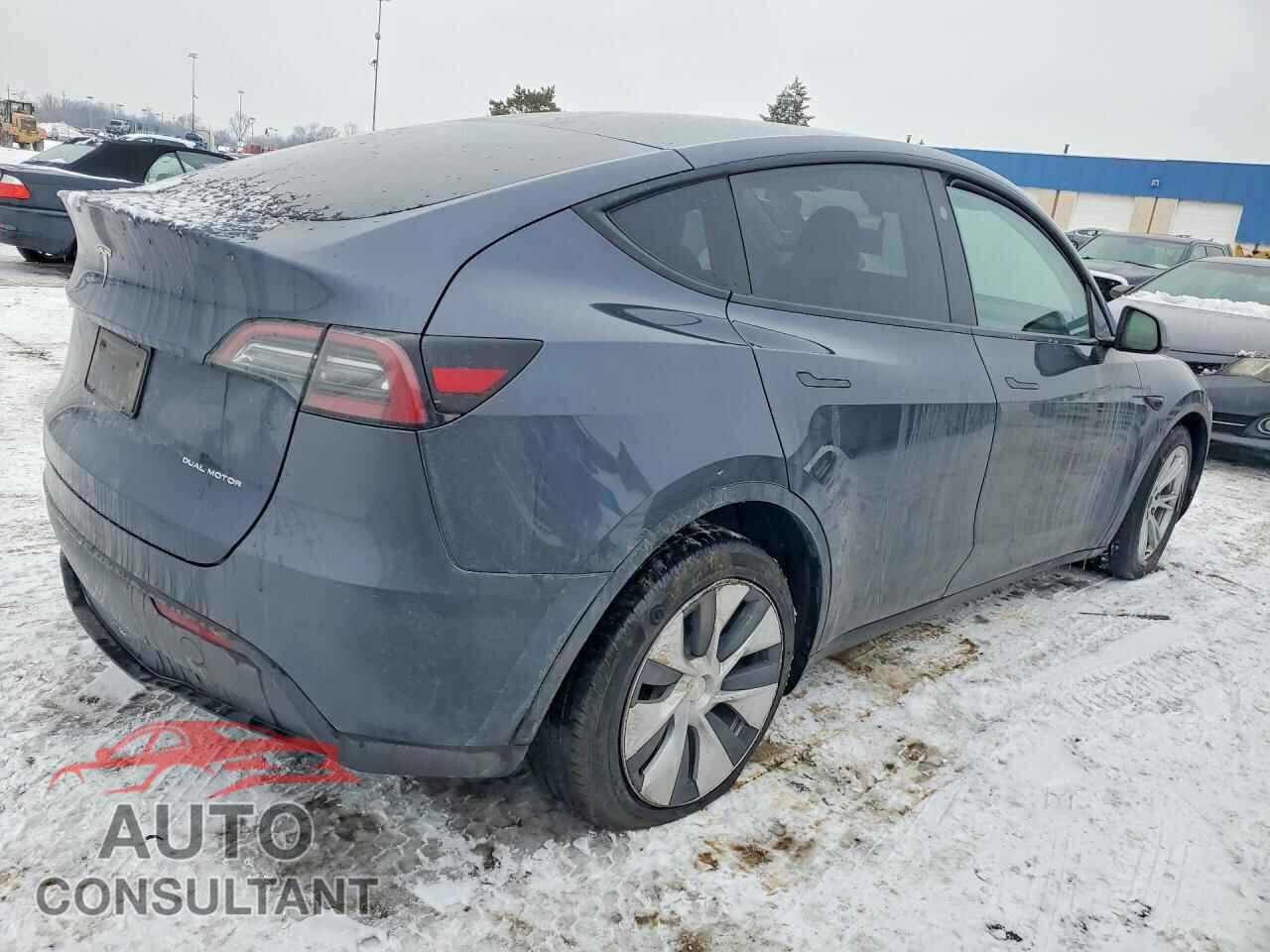 TESLA MODEL Y 2023 - 7SAYGDEEXPF841008