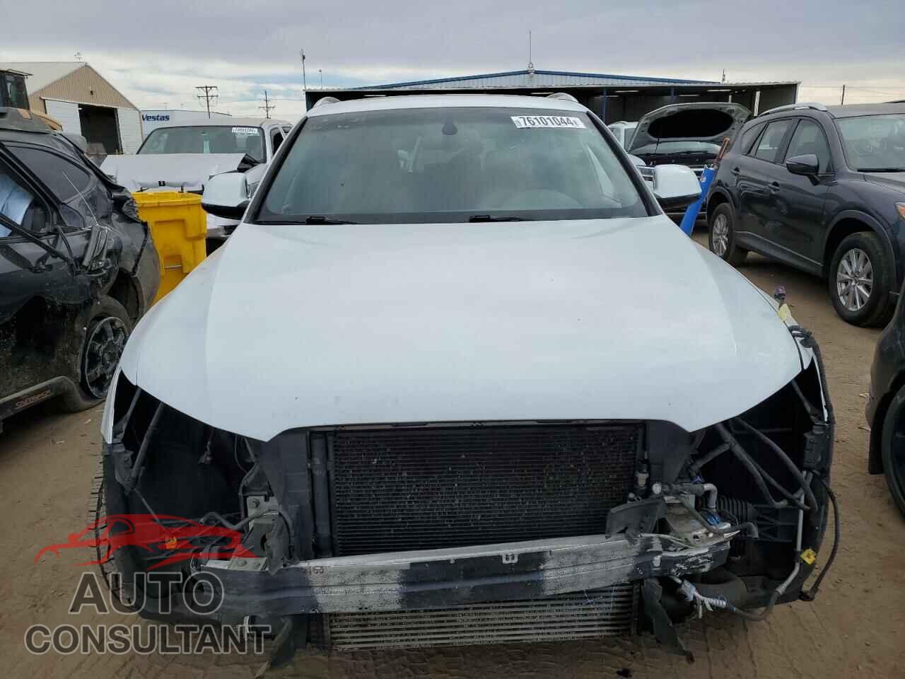 AUDI Q5 2017 - WA1M2AFP8HA041661